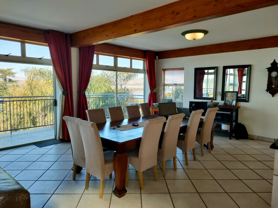 3 Bedroom Property for Sale in Kosmos North West